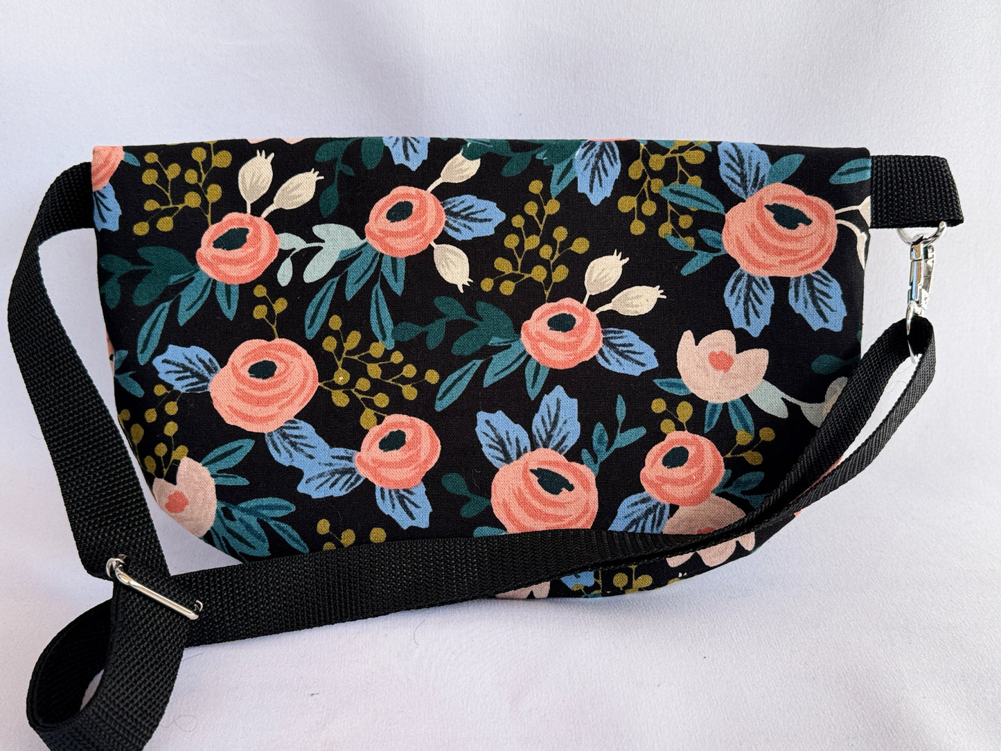 Crossbody bag